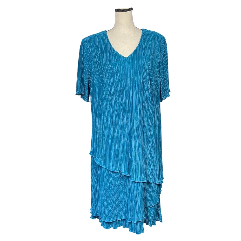 Connected Apparel Vintage Dress